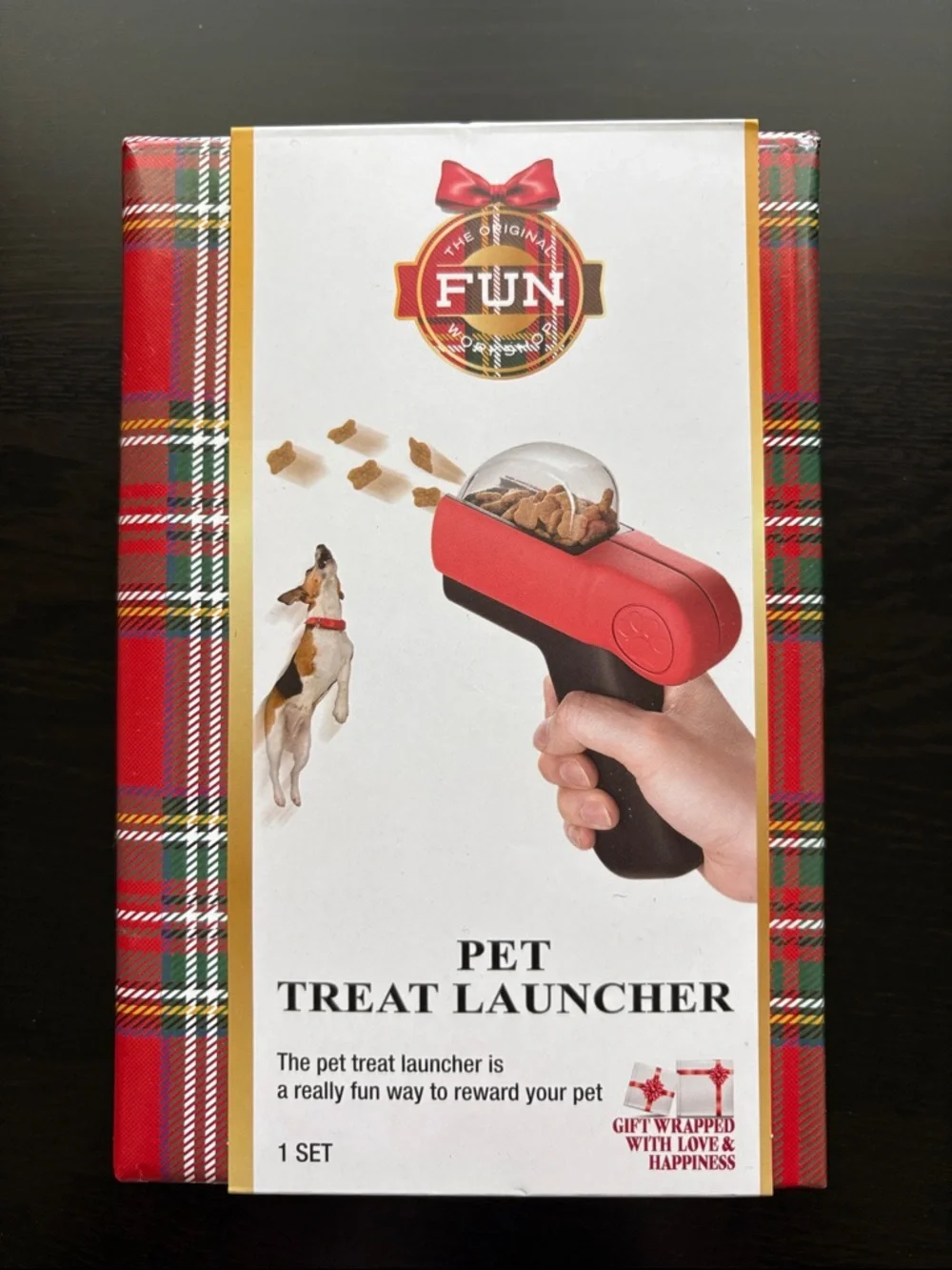 FUN Pet Treat Launcher - Red and Black